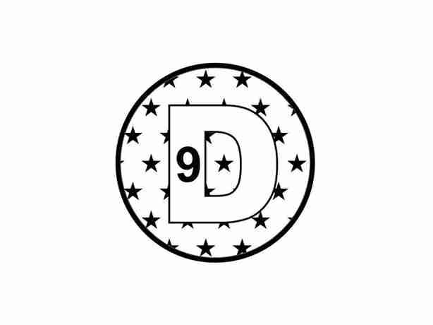 D9
