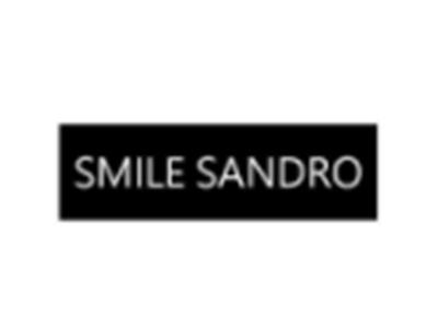 SMILESANDRO